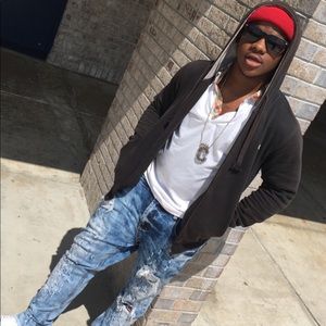 Meet your Posher, Cedric